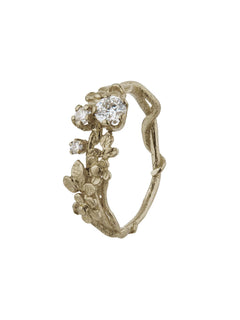 Wild Posy Twist Diamond Ring