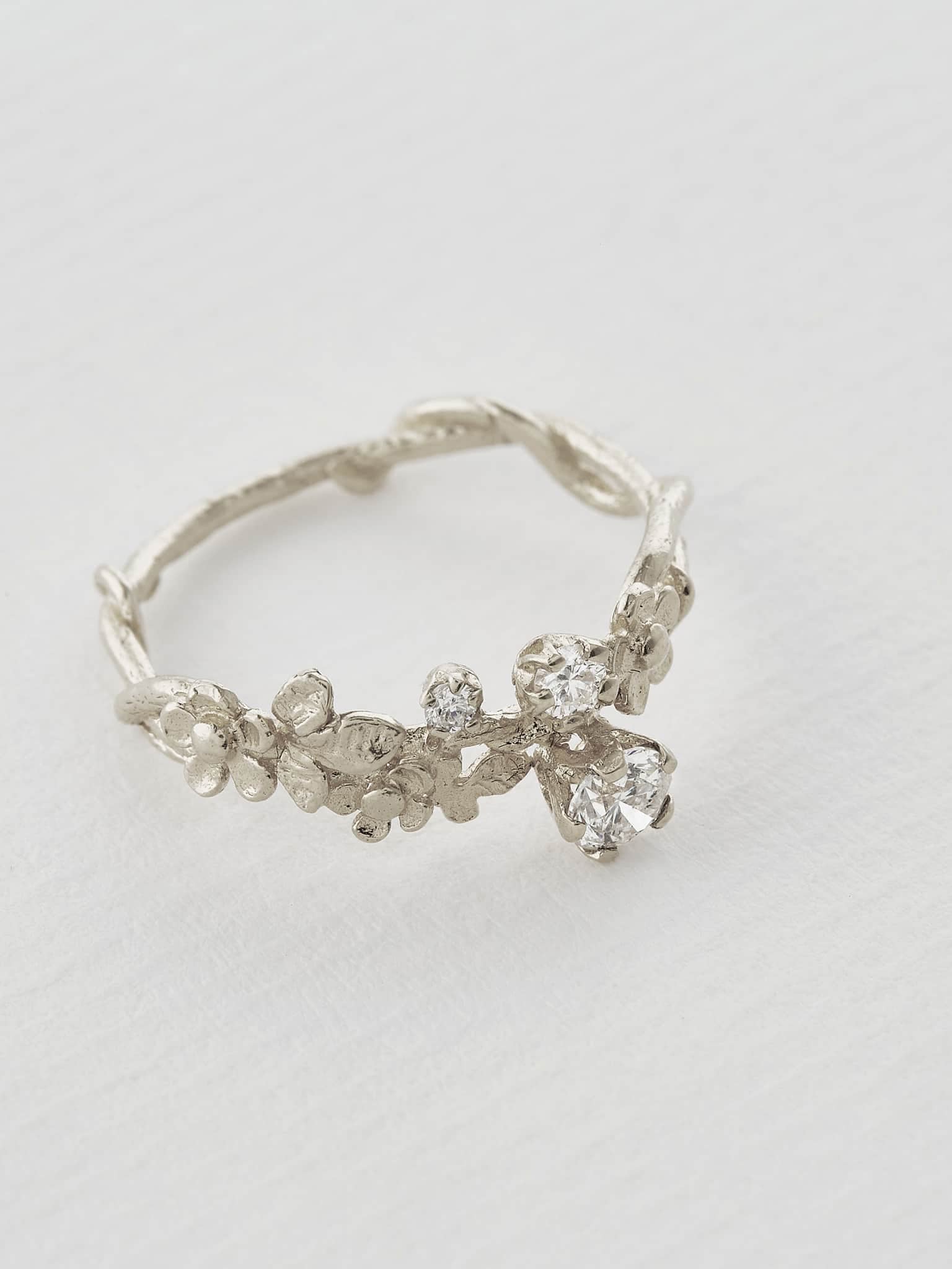 Wild Posy Twist Diamond Ring - image 13 | platinum