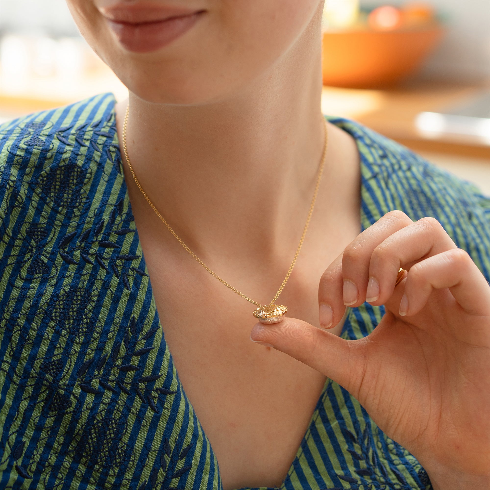 Apple Pie Necklace - image 5