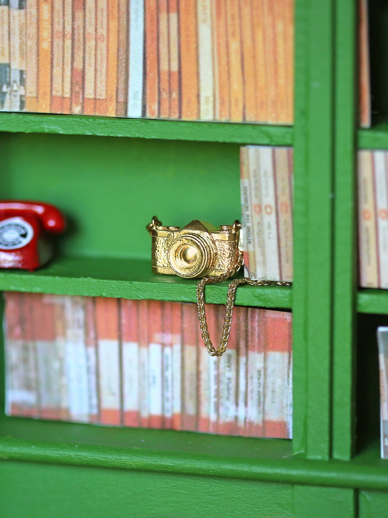 In-line Vintage Camera Necklace - image 2
