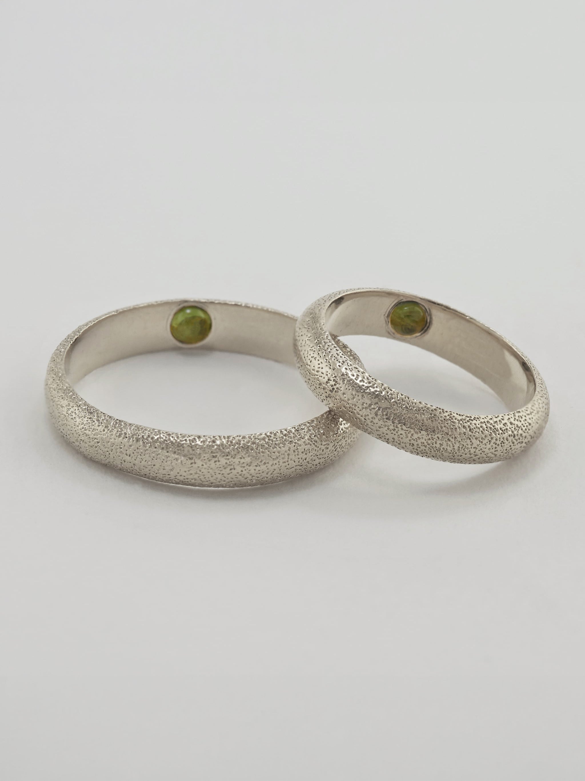 Hans D-Shape Hidden Green Tourmaline Ring - image 7 | silver