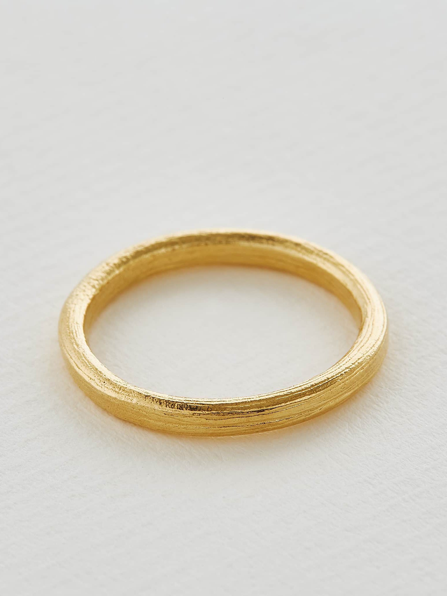 Wide Papina Band - image 3 | 18ct yellow gold