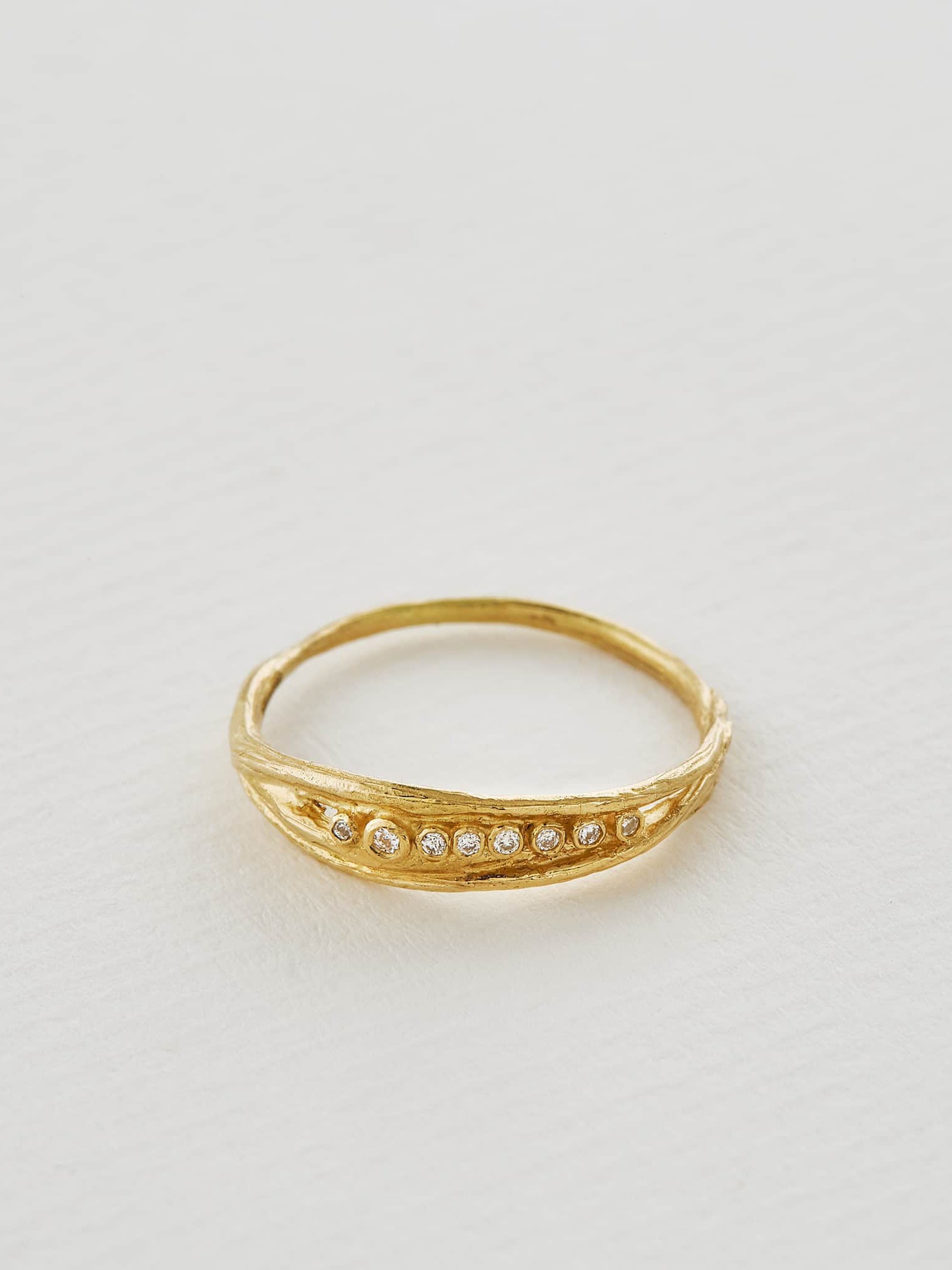 Half Eternity Papina Ring - image 3 | 18ct yellow gold