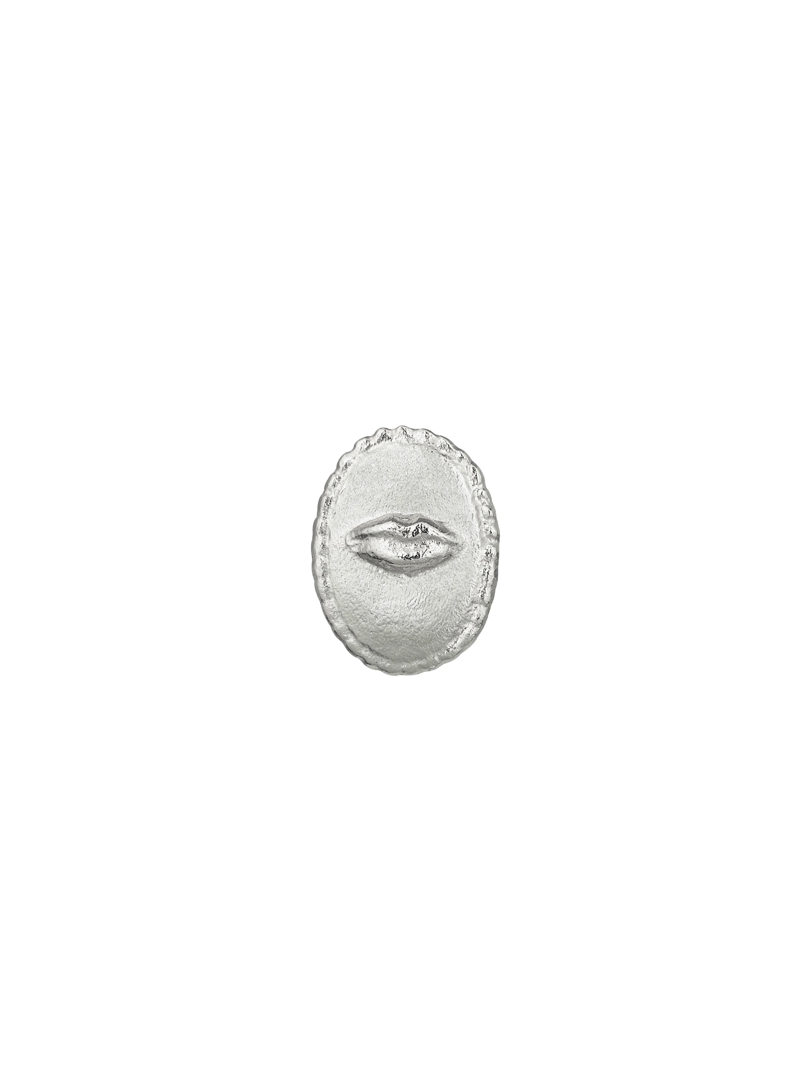 Oval Ex-voto Lips Single Stud Earring - image 4 | silver