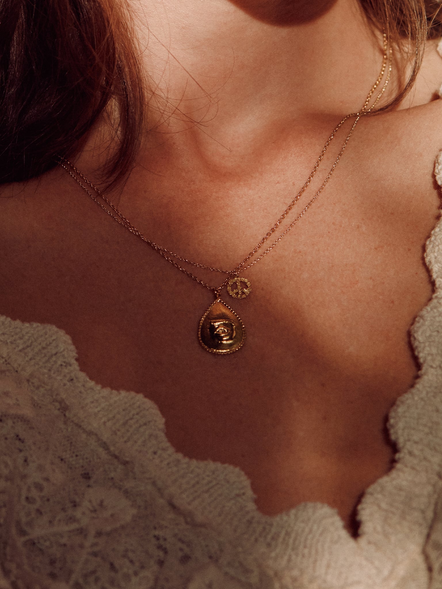 Sense of Sight Eye Pendant Necklace Engraved with Dew Drops on Reverse - image 2