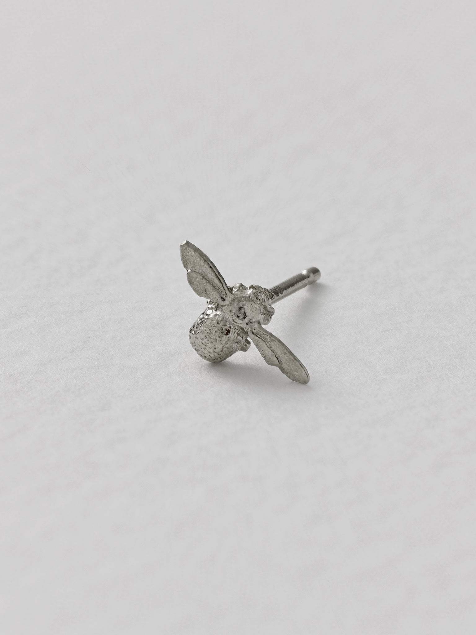 Teeny Weeny Bee Single Stud Earring - image 7 | 18ct white gold