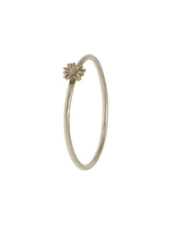 Fine Ring with Itsy Bitsy Daisy