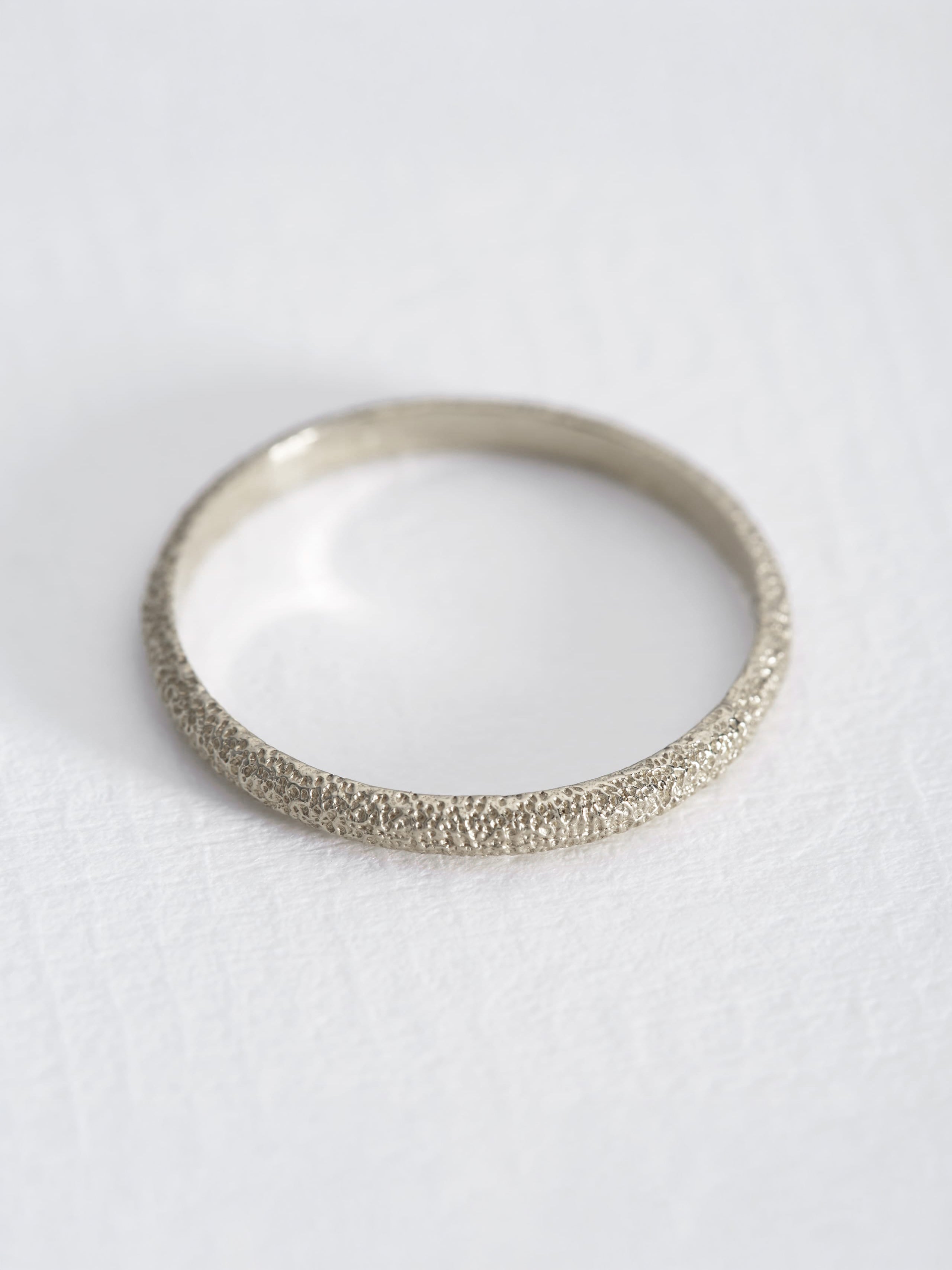 1.5mm Bee Texture Band - image 6 | 18ct white gold