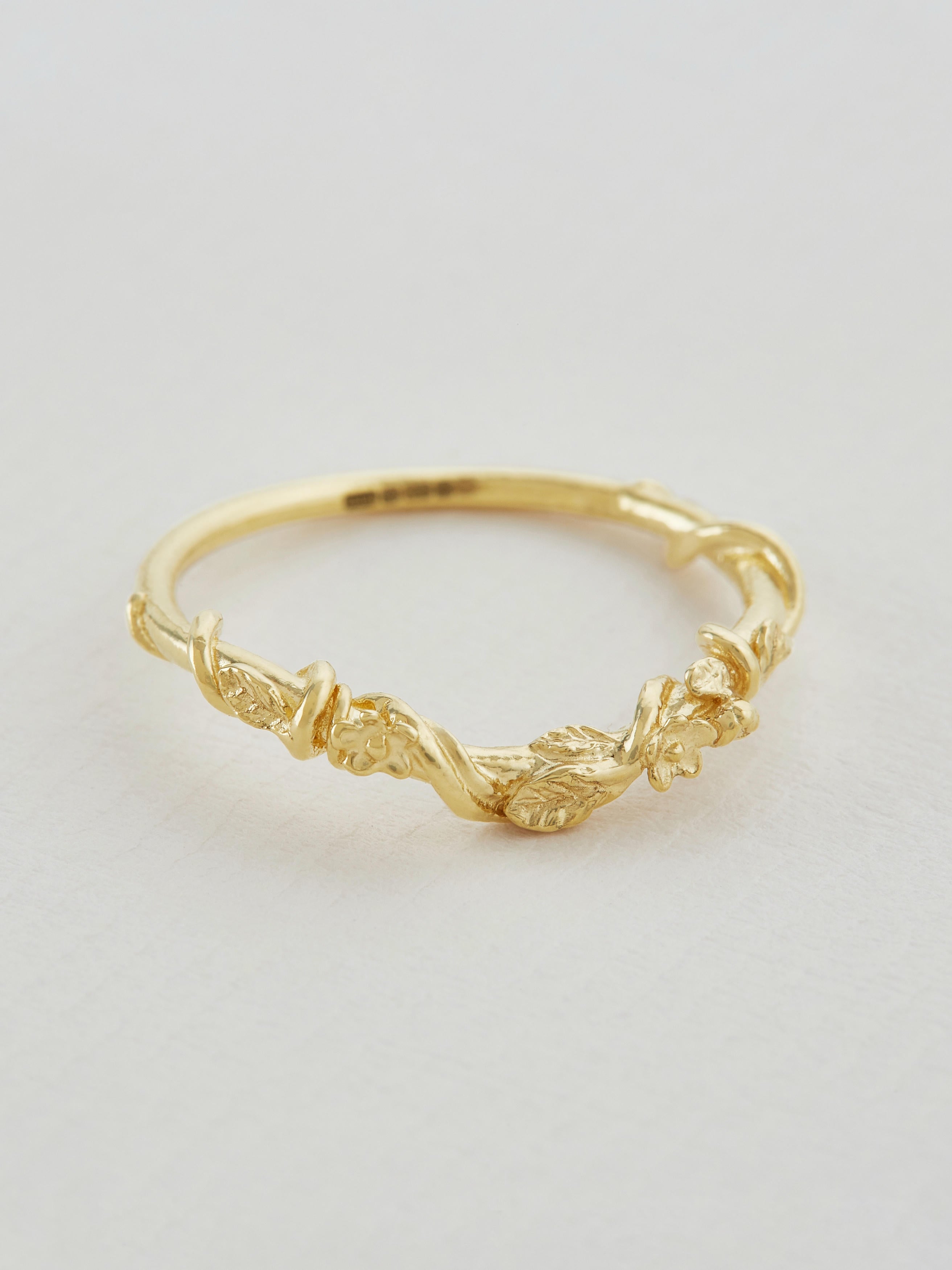 Beekeeper Half Curve Vine Ring with Floral Details - image 3 | 18ct yellow gold