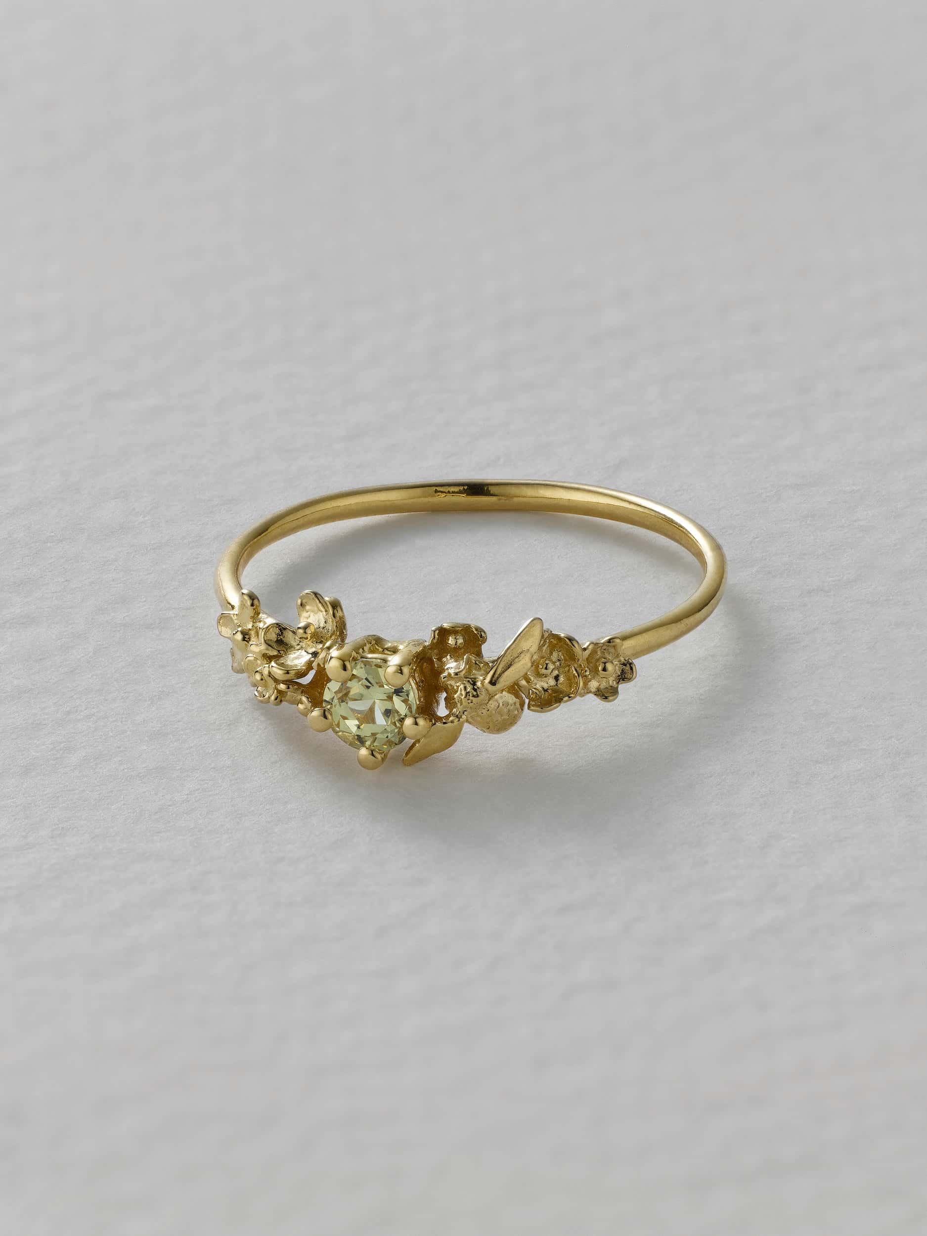 Beekeeper Garden Ring with Sunshine Yellow Sapphire - image 2 | 18ct yellow gold