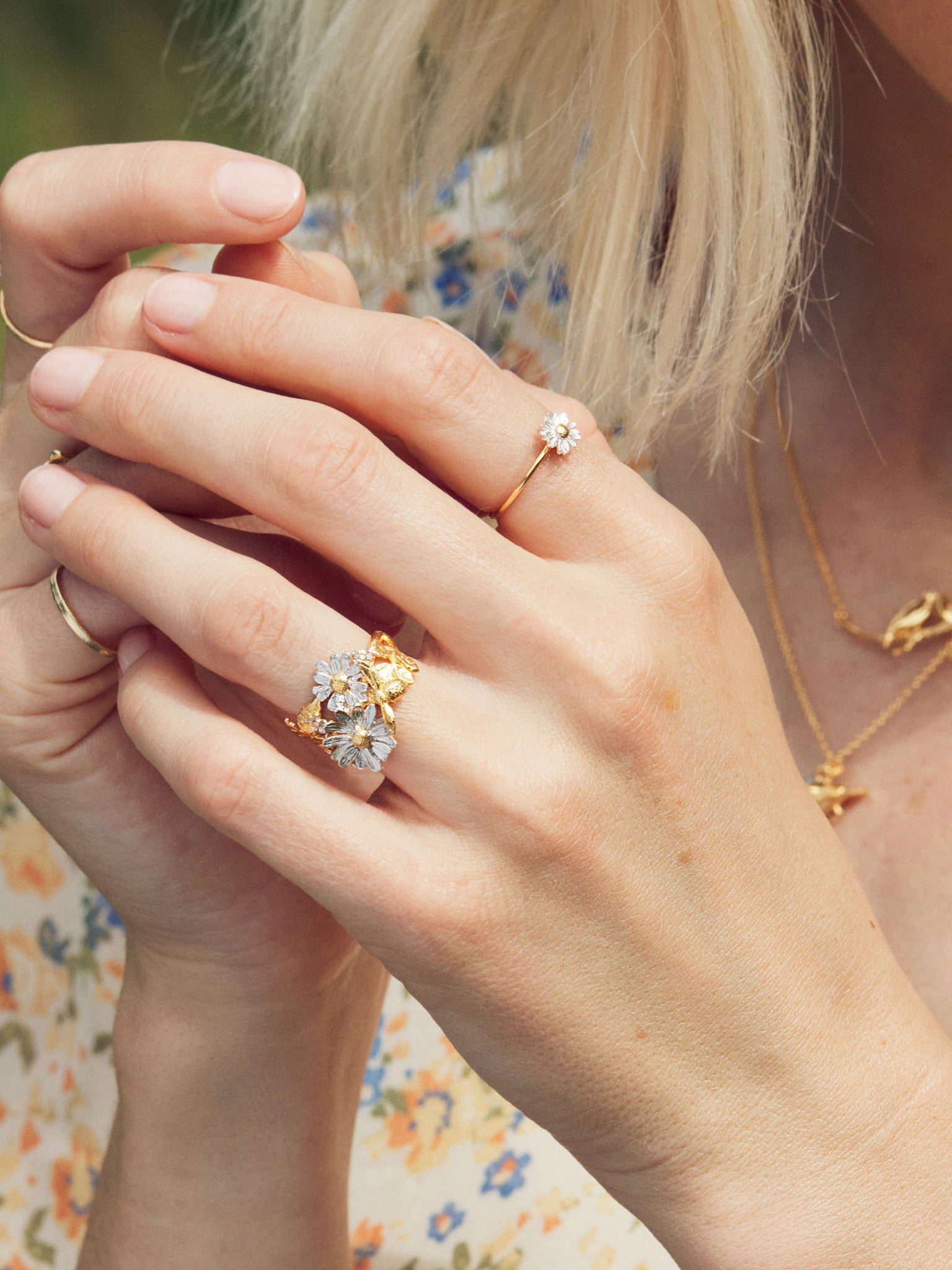 Tiny Daisy Ring - image 2