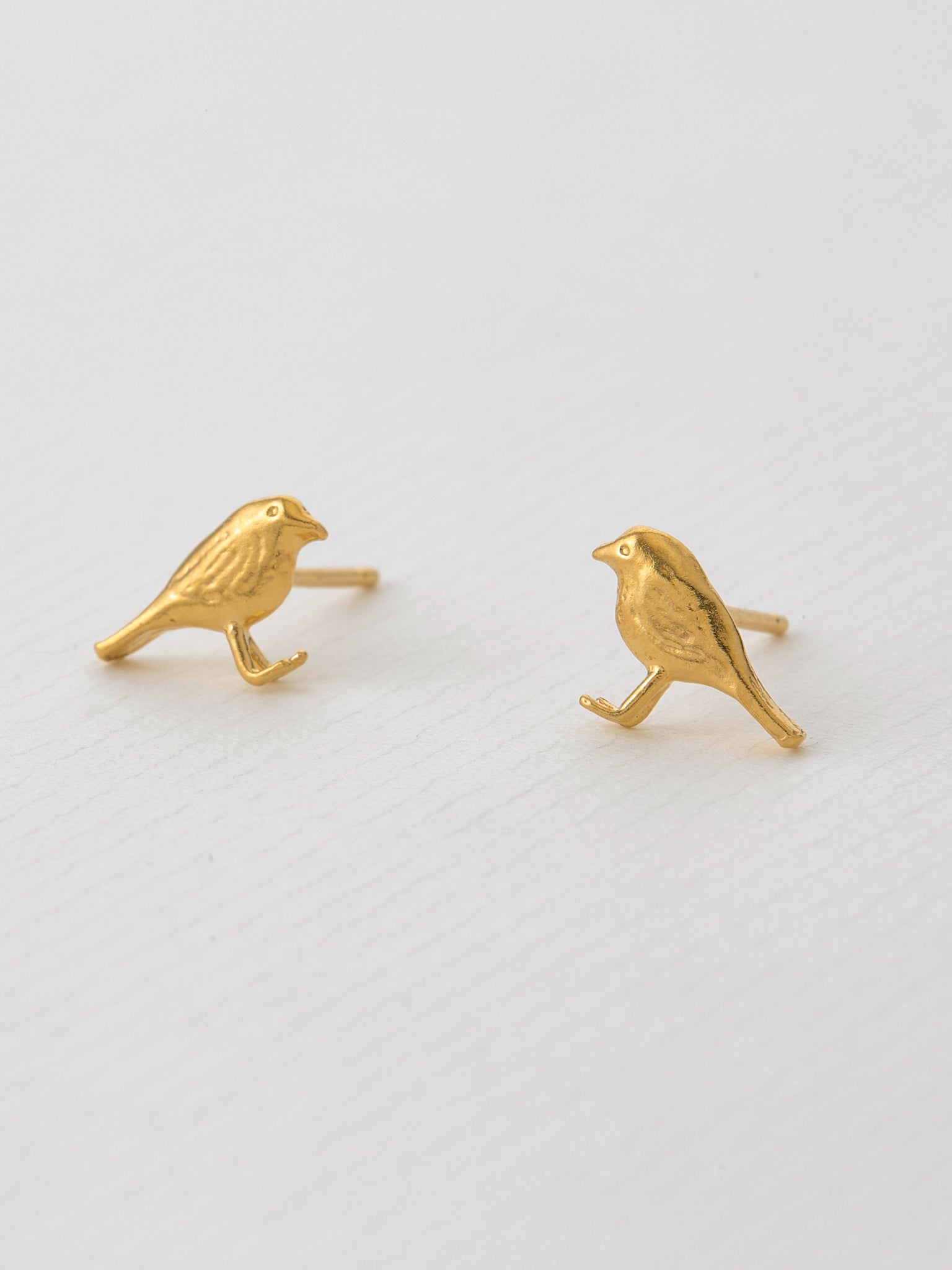 Little Robin Stud Earrings - image 3 | gold plate