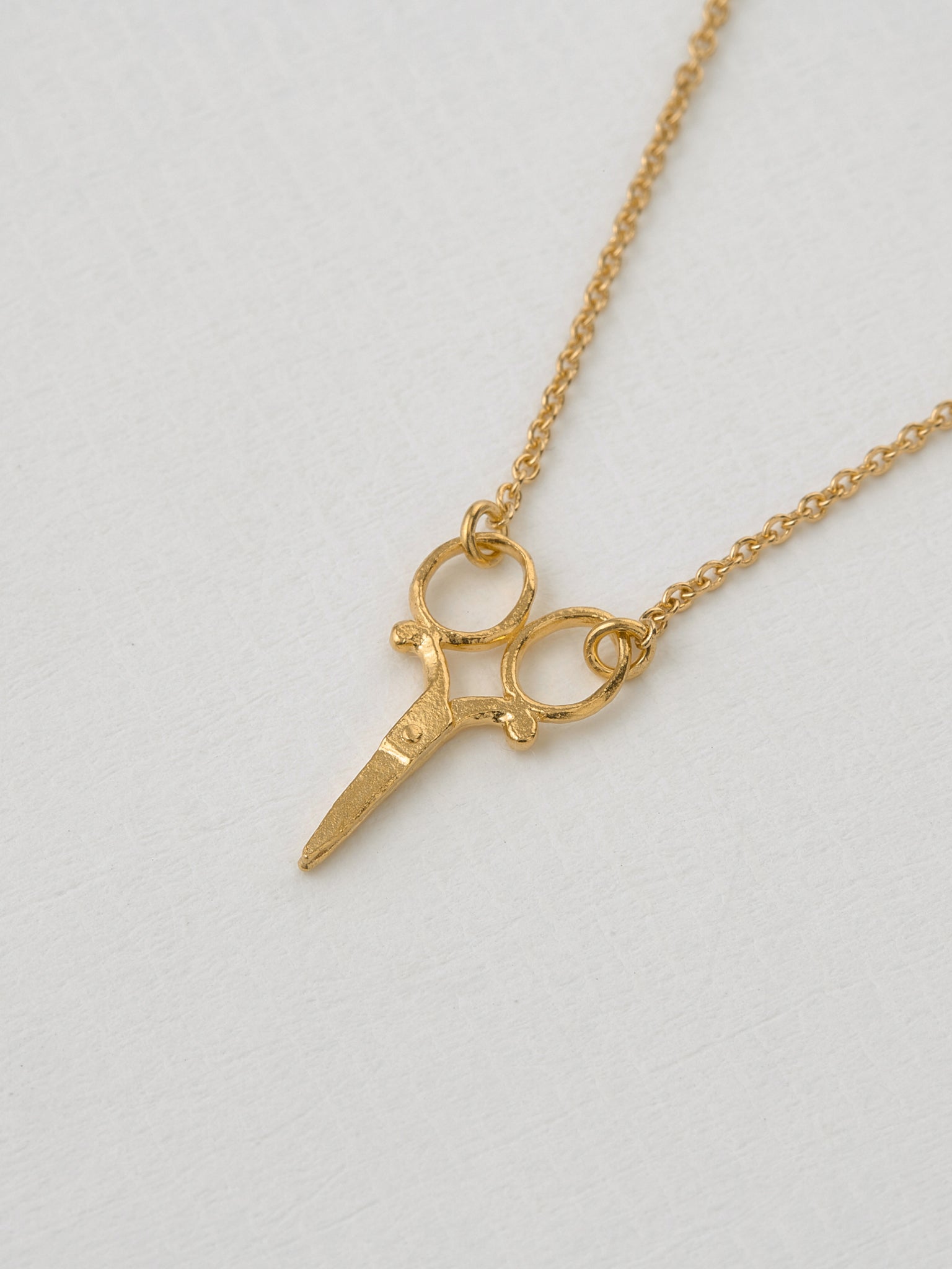 Little Inline Sewing Scissors - image 3 | gold plate