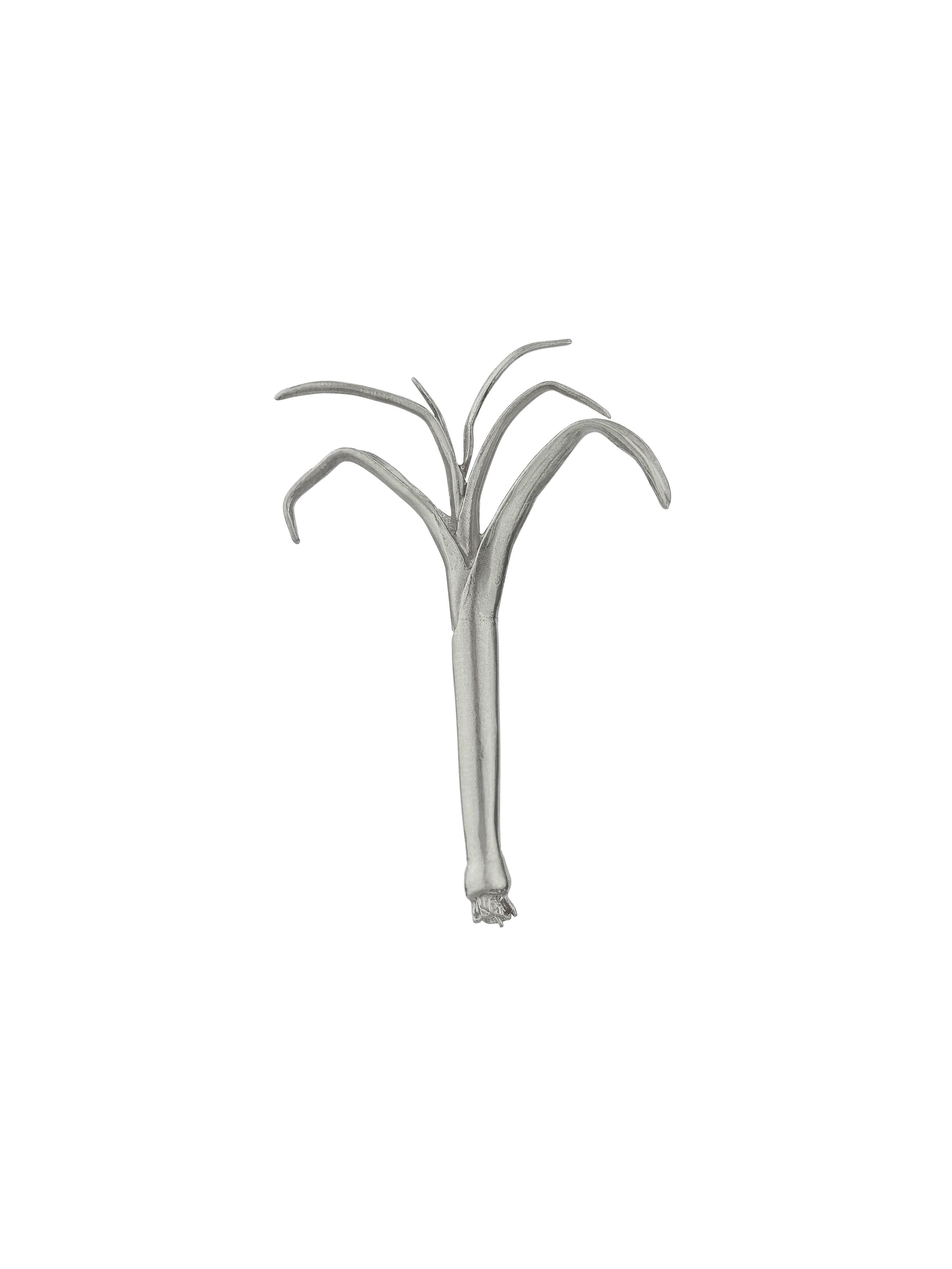 Leek Pin Brooch - image 3 | silver