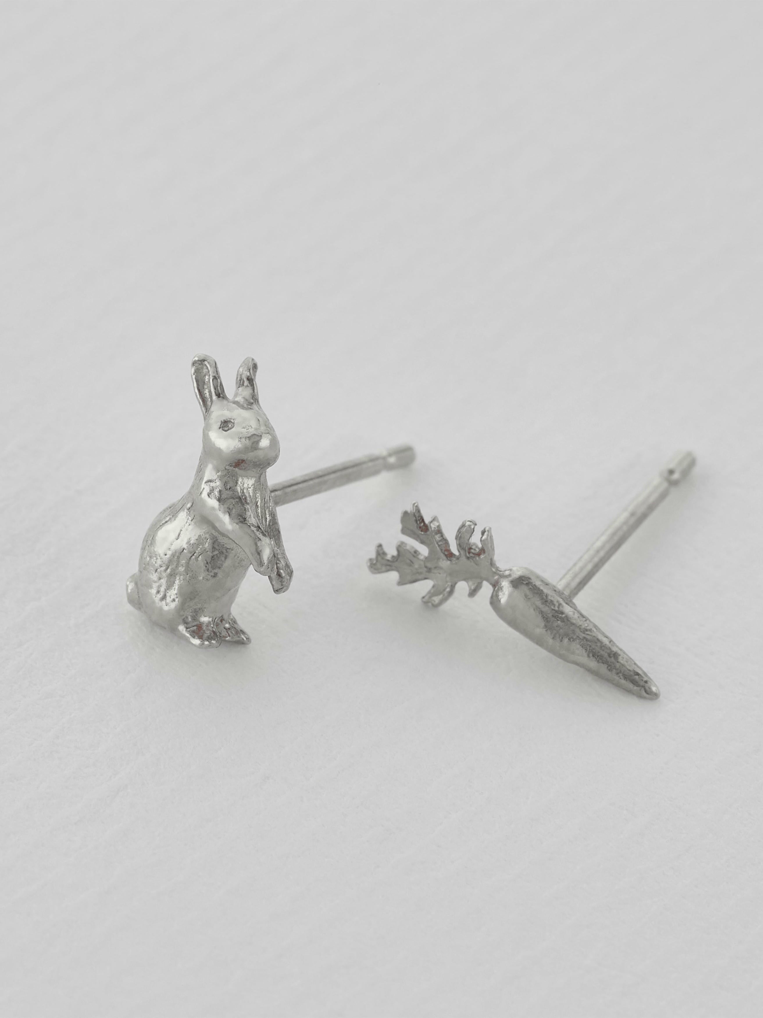 Rabbit & Carrot Asymmetric Earrings - image 7 | silver