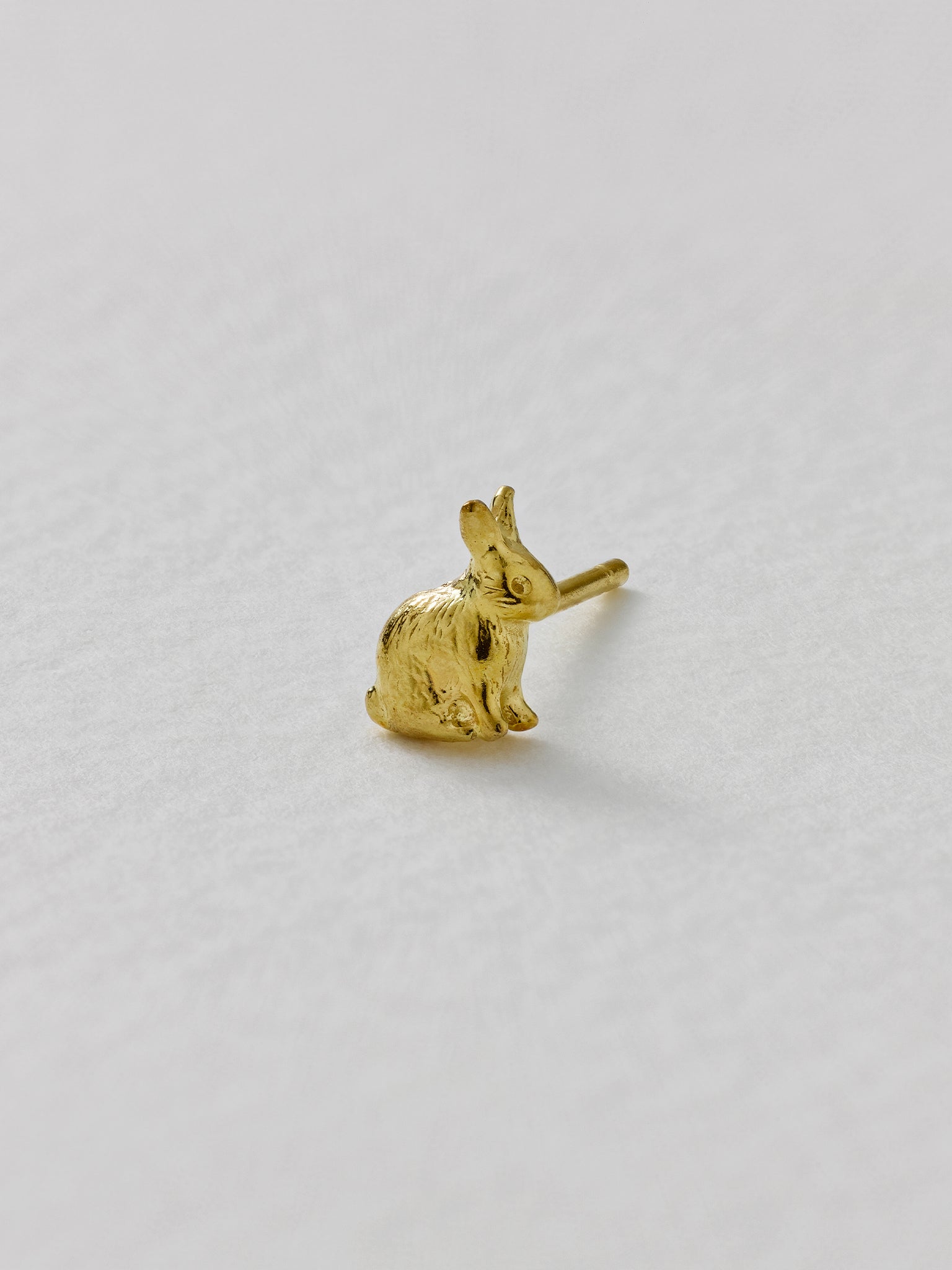 Teeny Tiny Sitting Bunny Single Stud Earring - image 4 | 18ct yellow gold
