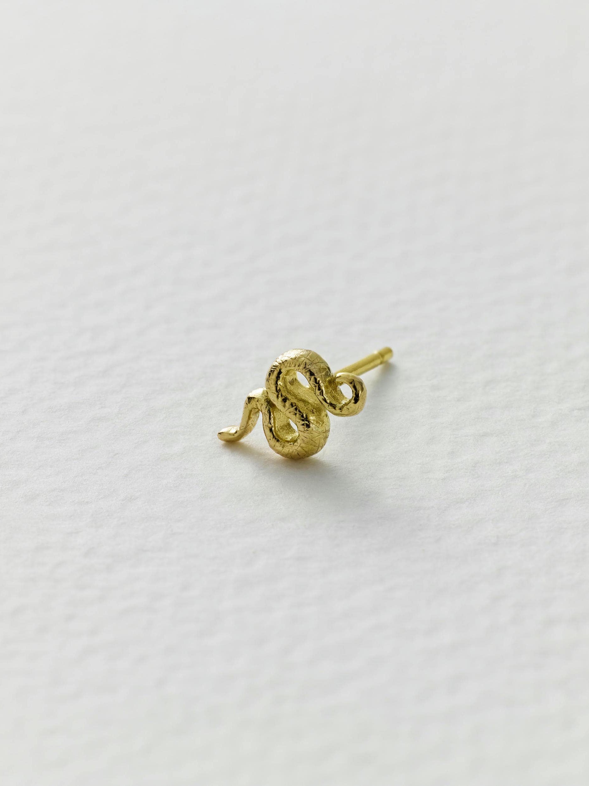 Teeny Tiny Snake Single Stud Earring - image 3 | 18ct yellow gold