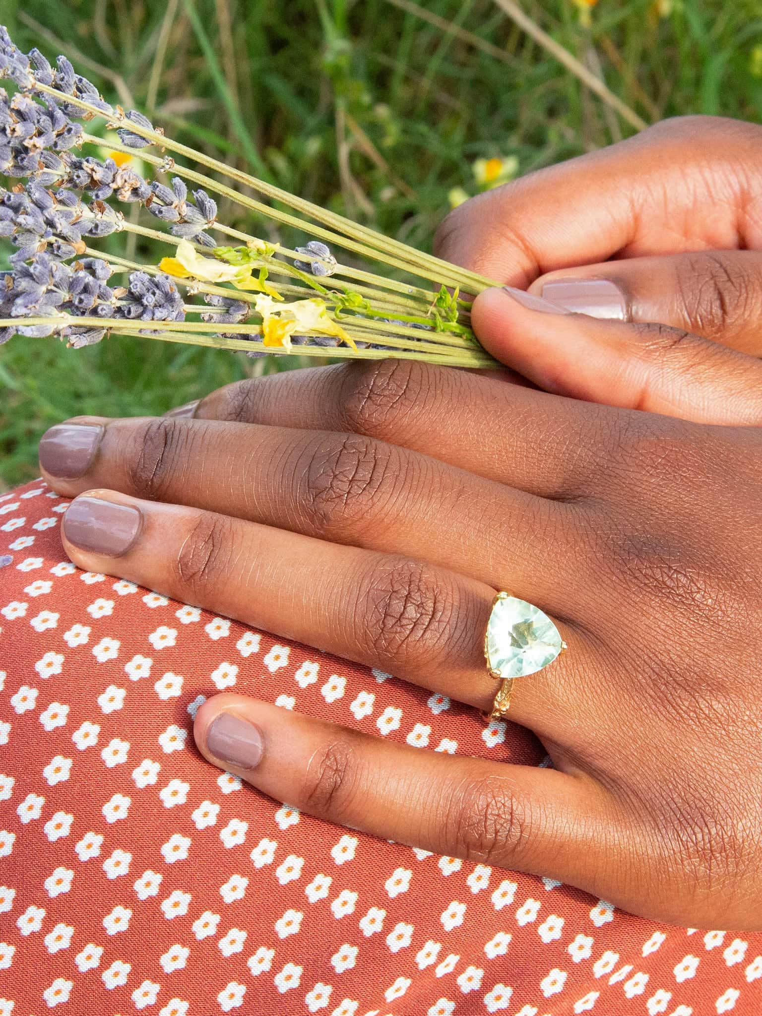 Green Amethyst Forest Jewel Ring - image 2