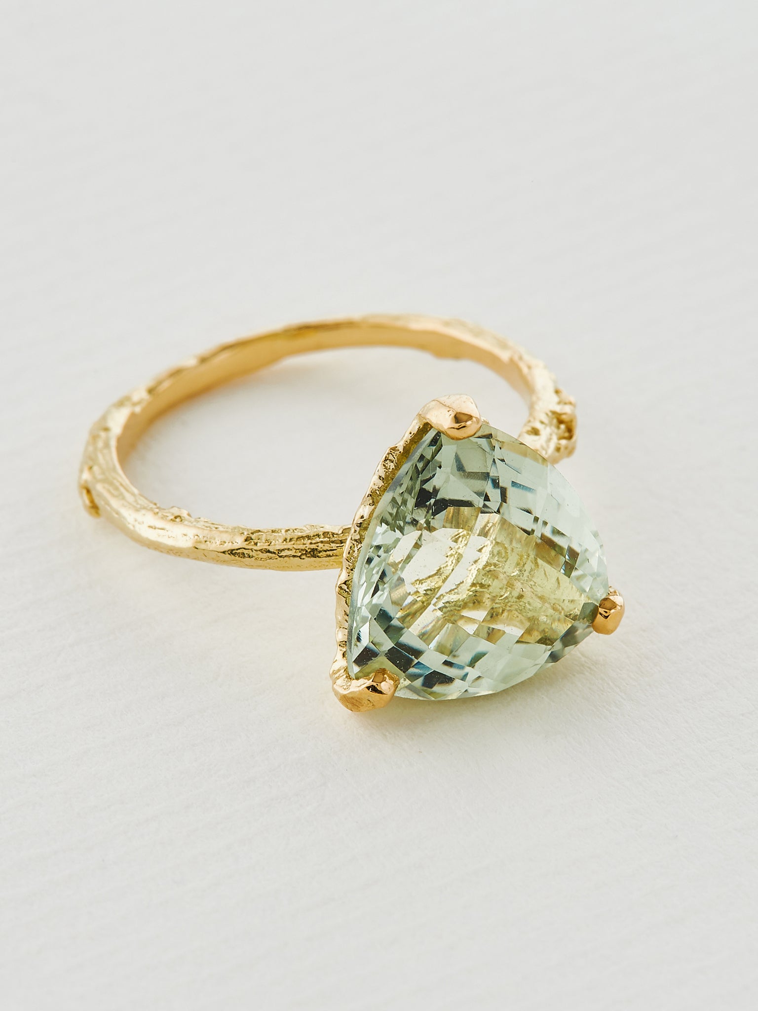 Green Amethyst Forest Jewel Ring - image 3 | 18ct yellow gold