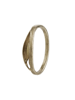 Fine Tulip Leaf Band