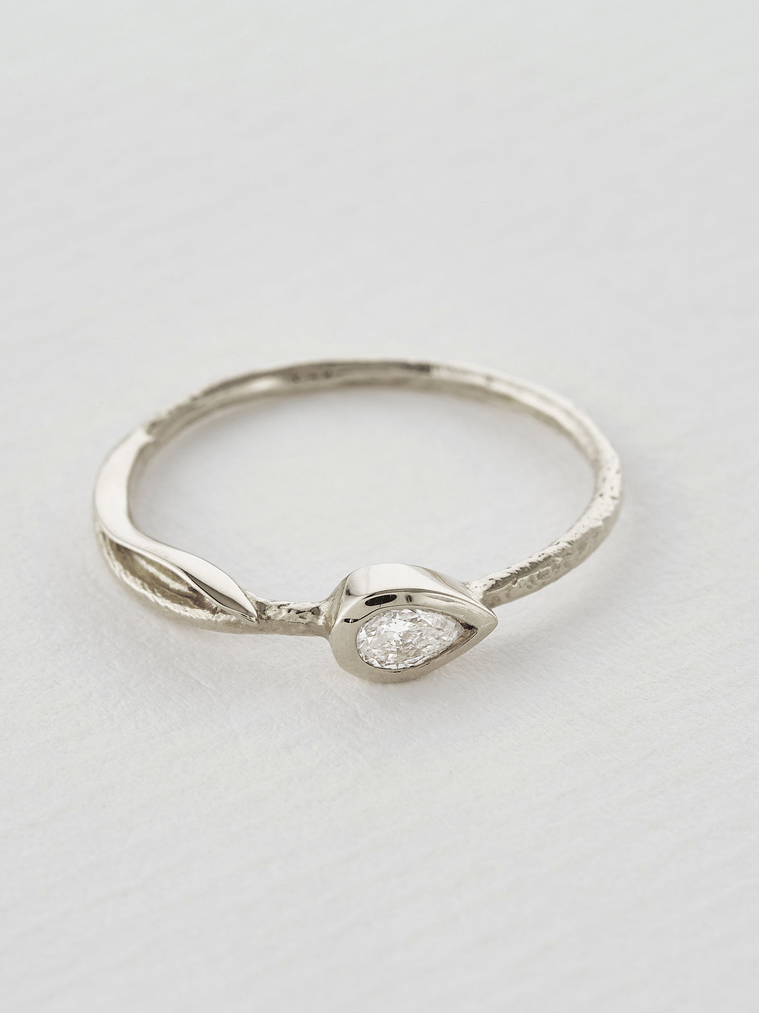 Tulip Leaf Diamond Band - image 13 | platinum