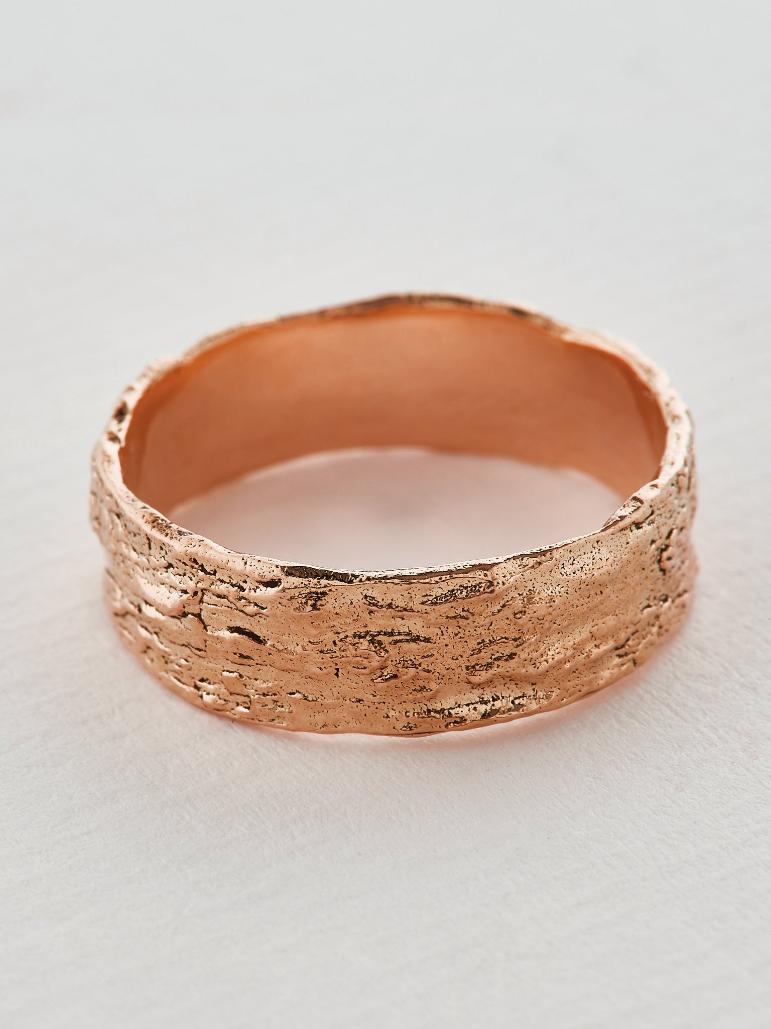 Wide Bark 6.5mm Band - image 6 | 18ct rose gold