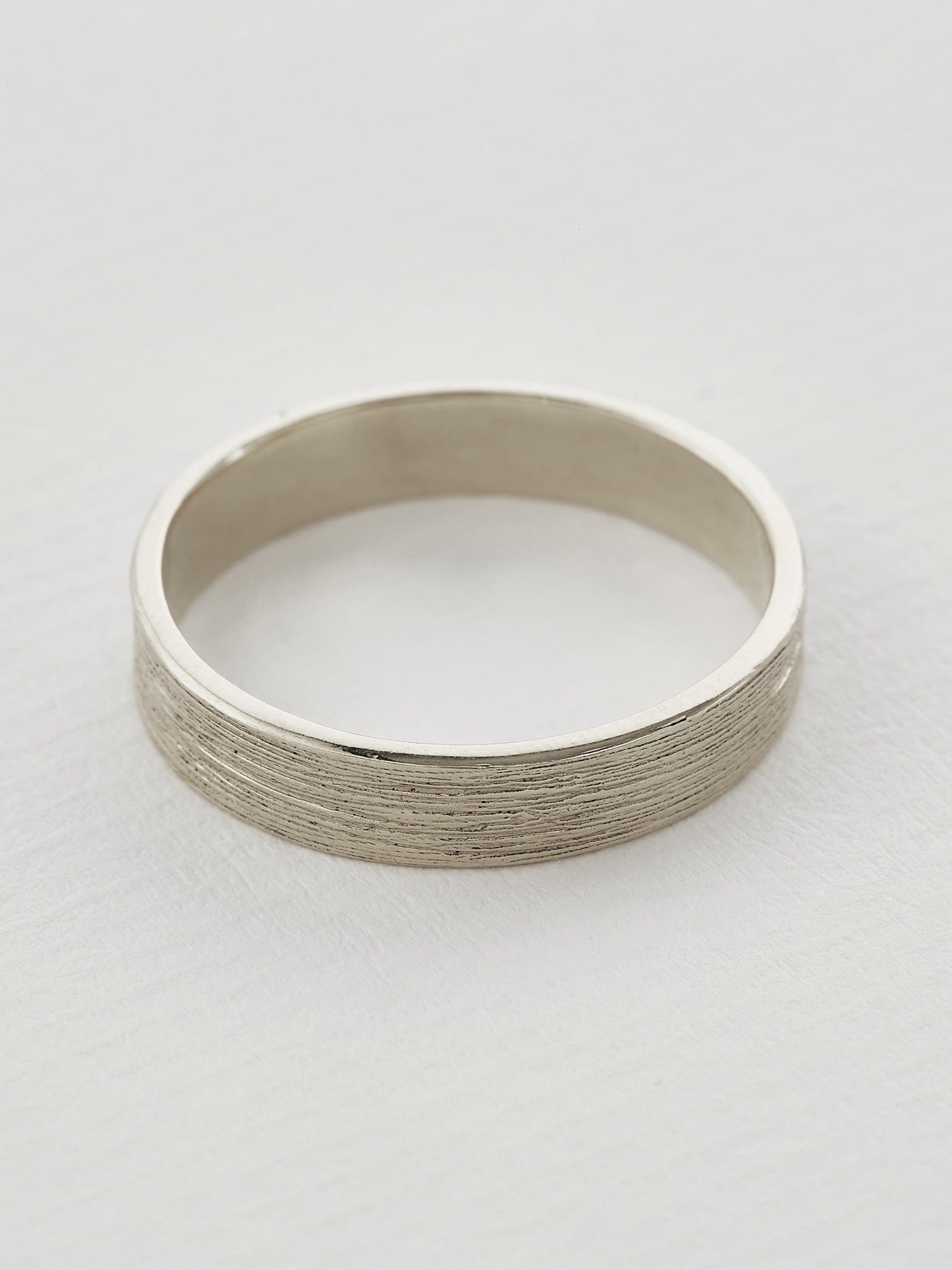 Textured Spring Band 4.3mm - image 8 | platinum