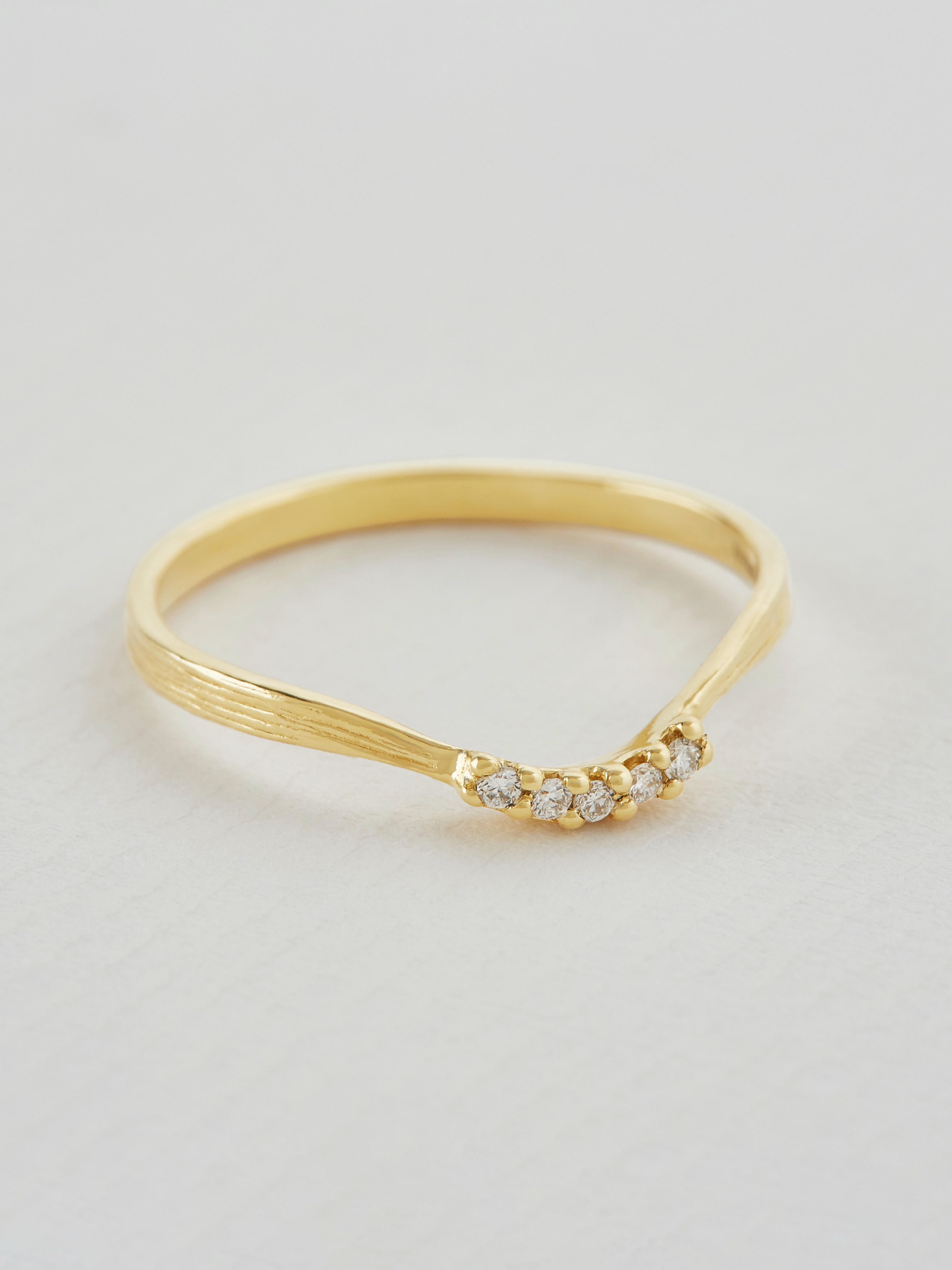 Half Halo Curved Diamond Band - image 2 | 18ct yellow gold