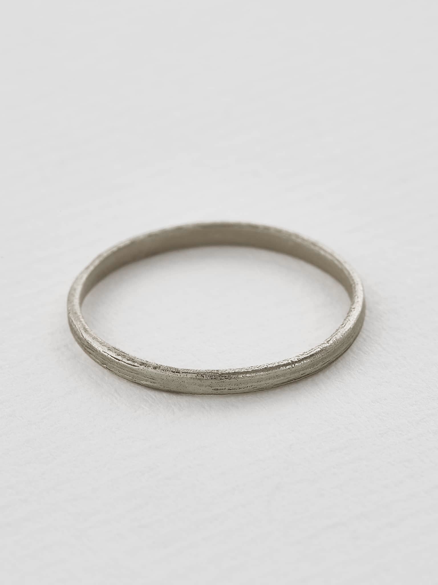 Textured Spring Band 1.5mm - image 9 | platinum