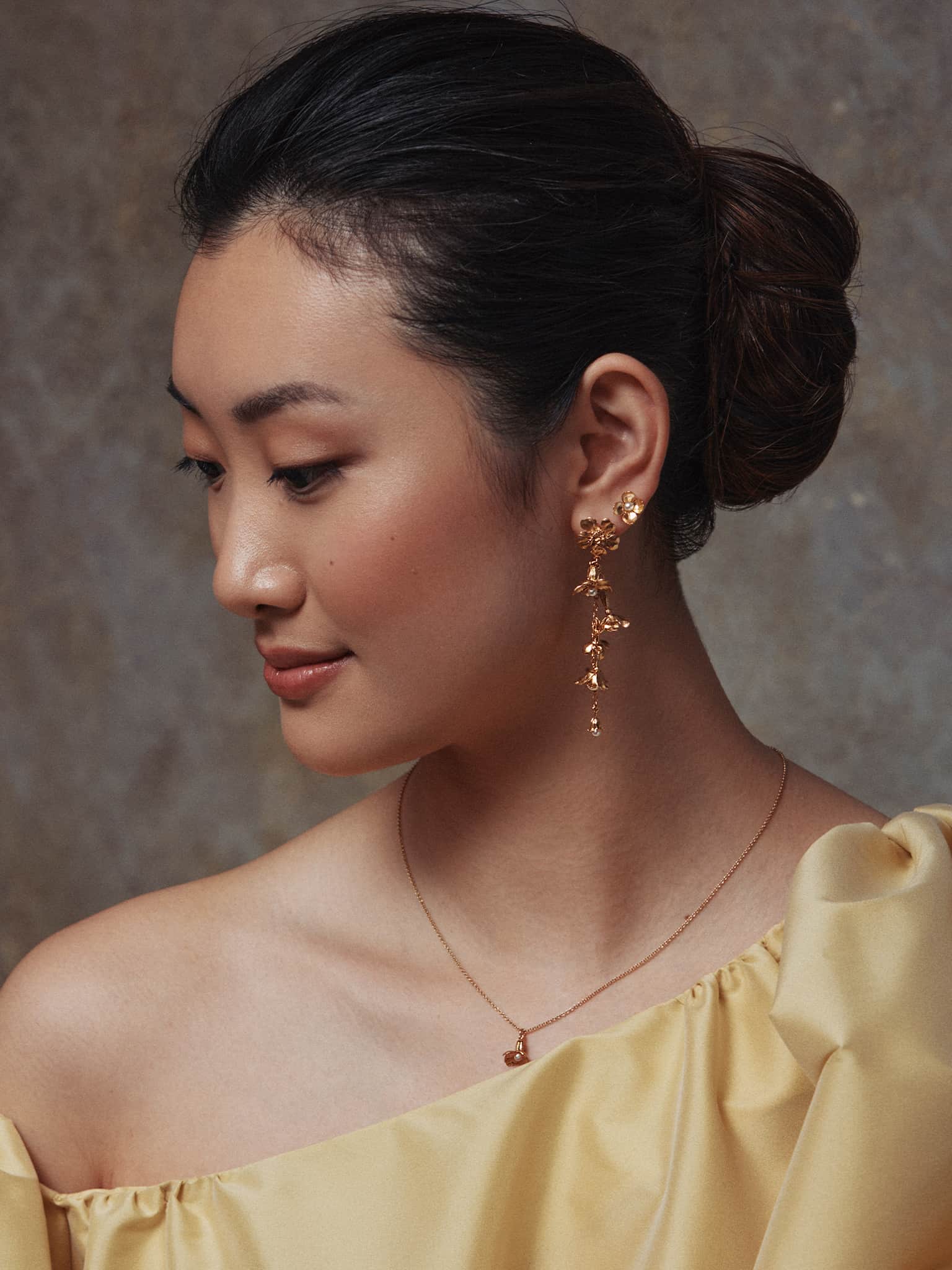 Tumbling Wildflower Pearl Drop Earrings - image 2