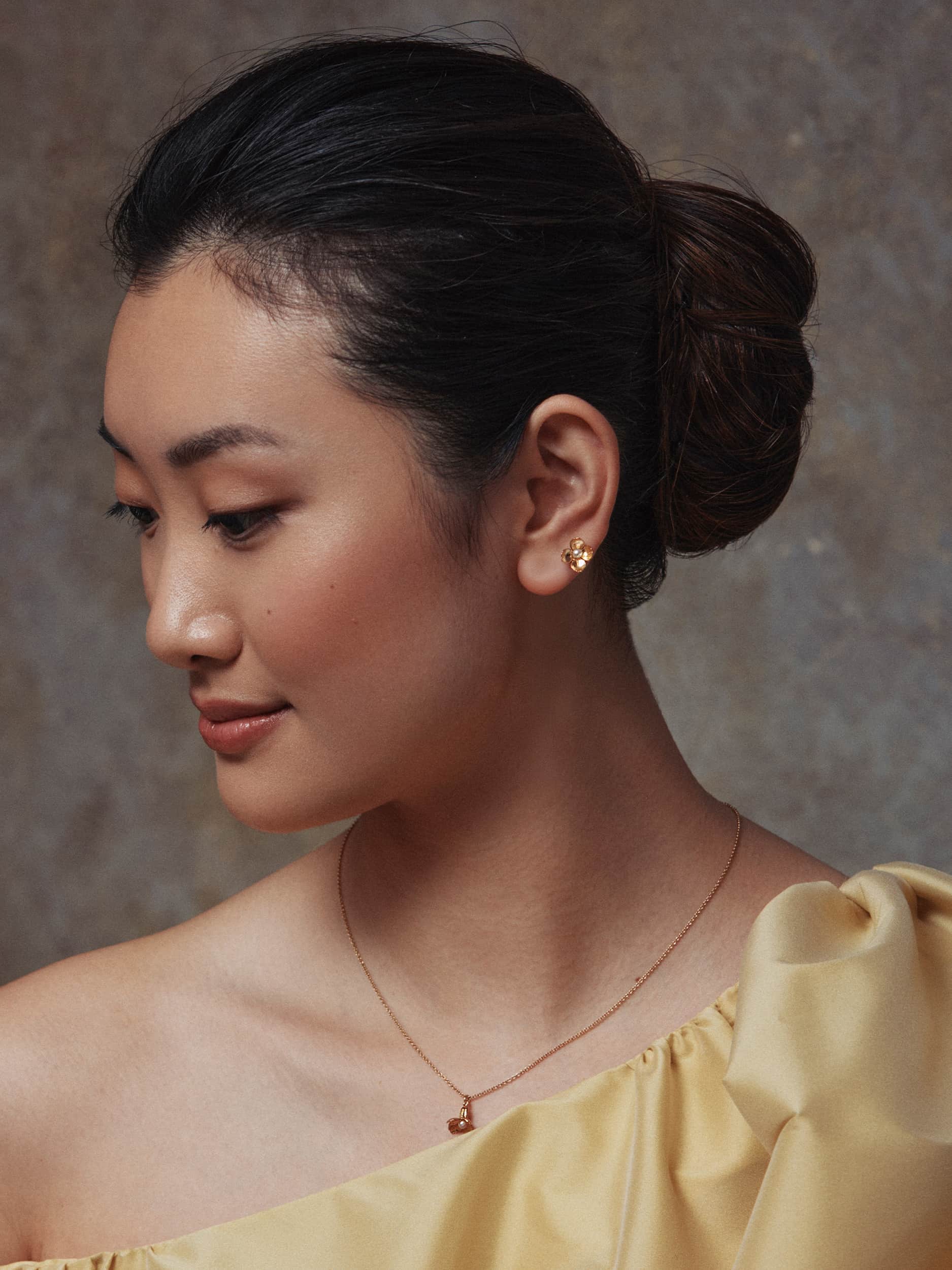 Cuckoo Flower Stud Earrings with White Pearl - image 2
