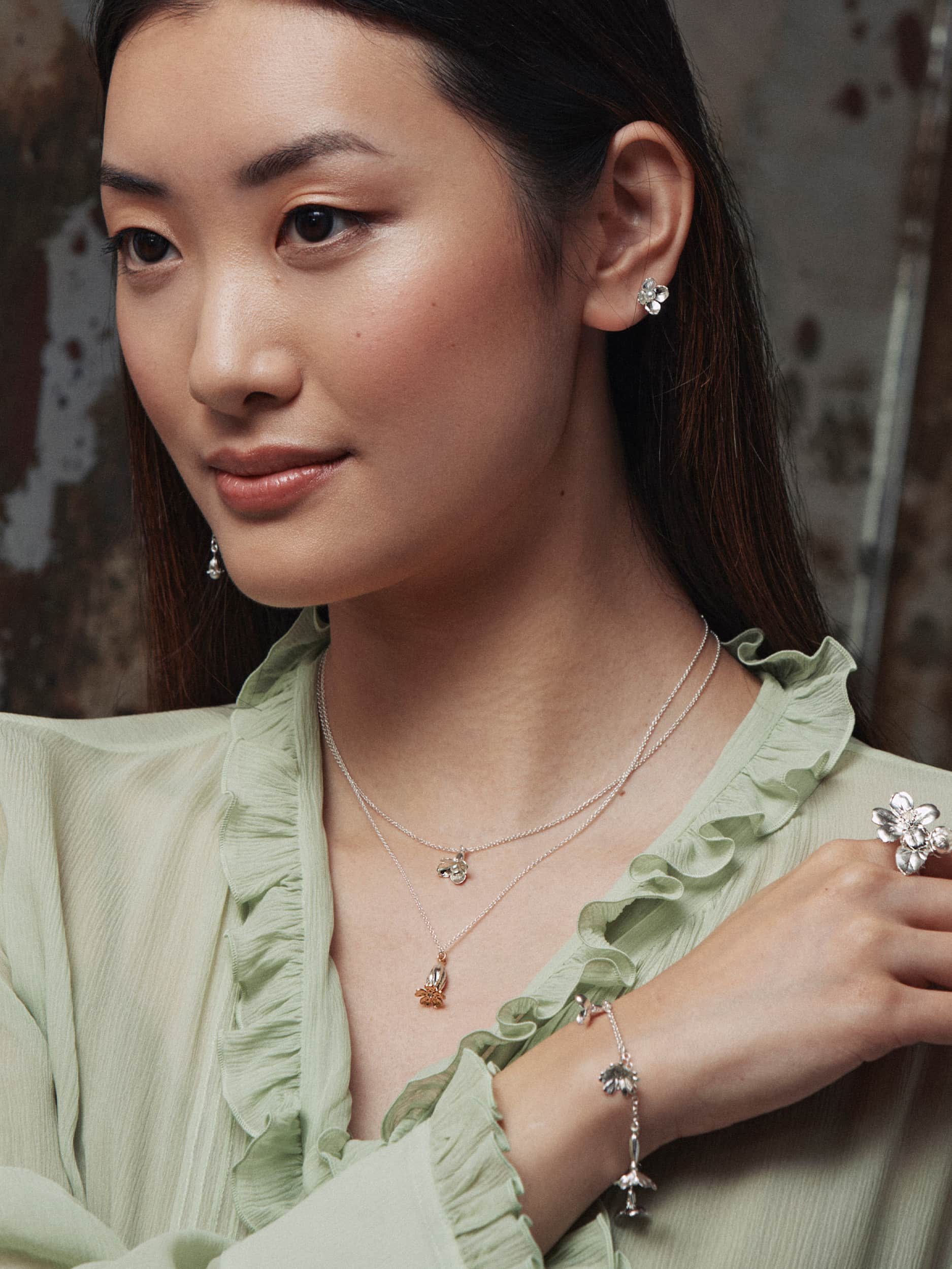Cuckoo Flower Stud Earrings with White Pearl - image 6