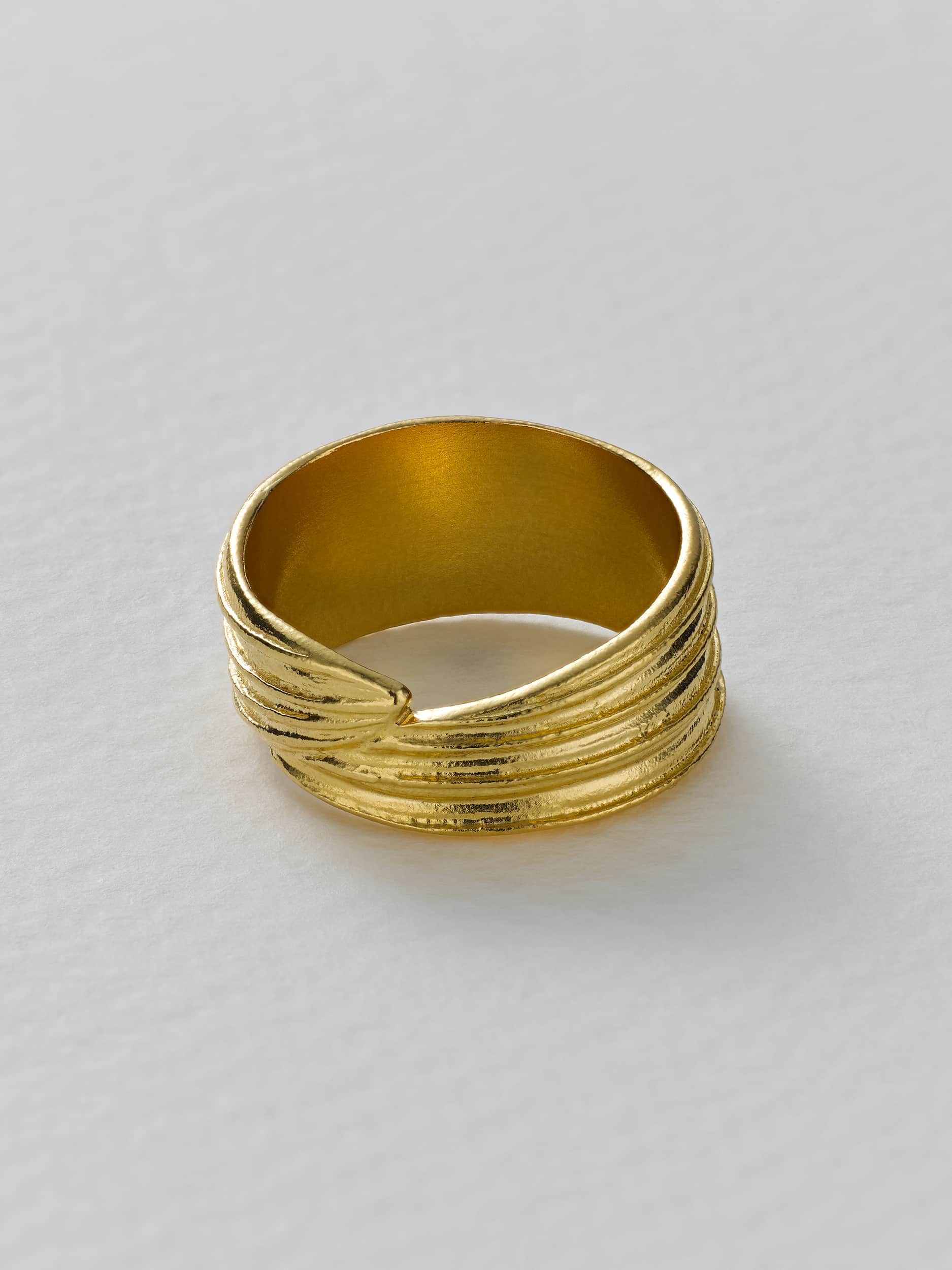 Wrapped Ribwort Plantain Leaf Ring - image 5 | gold plate