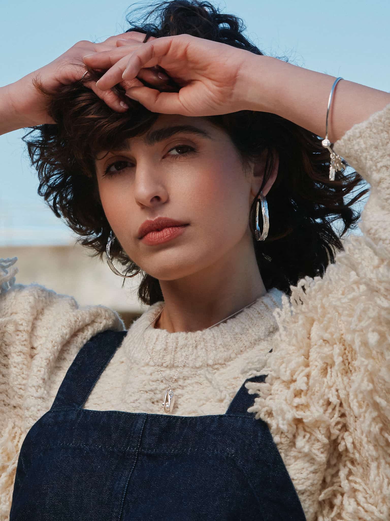 Mussel & Pearl Necklace - image 2