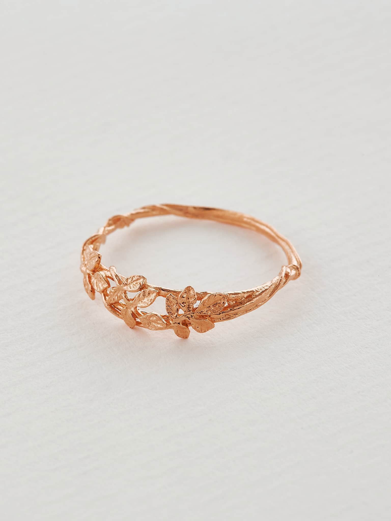 Rosa Petalum Band - image 7 | 18ct rose gold